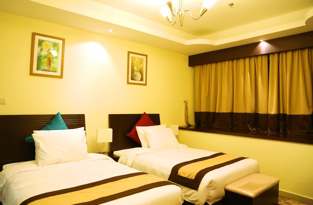 Travellers Hotel Apartment Dubai Exterior foto