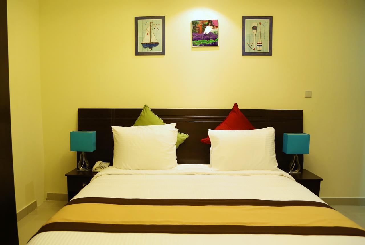 Travellers Hotel Apartment Dubai Exterior foto