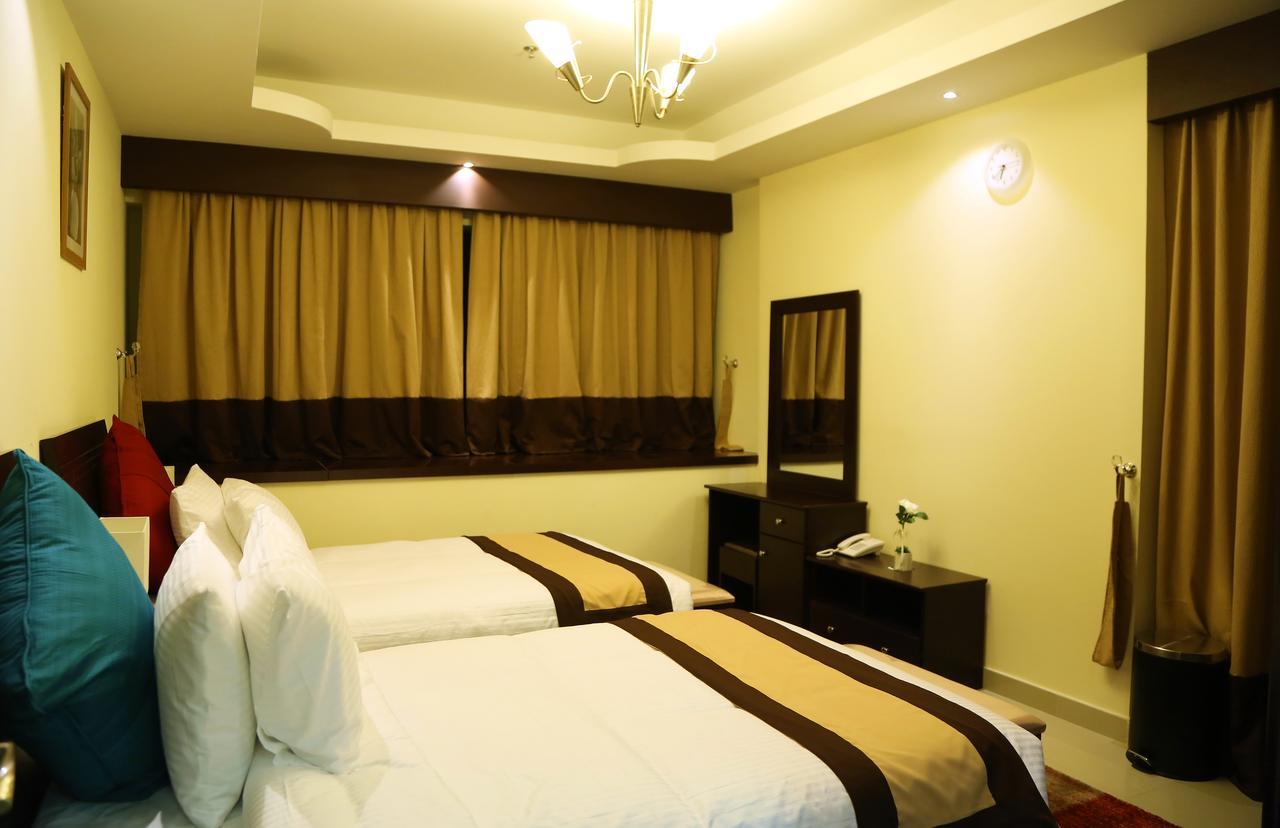Travellers Hotel Apartment Dubai Exterior foto