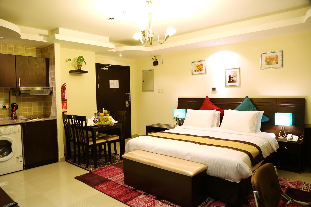 Travellers Hotel Apartment Dubai Exterior foto