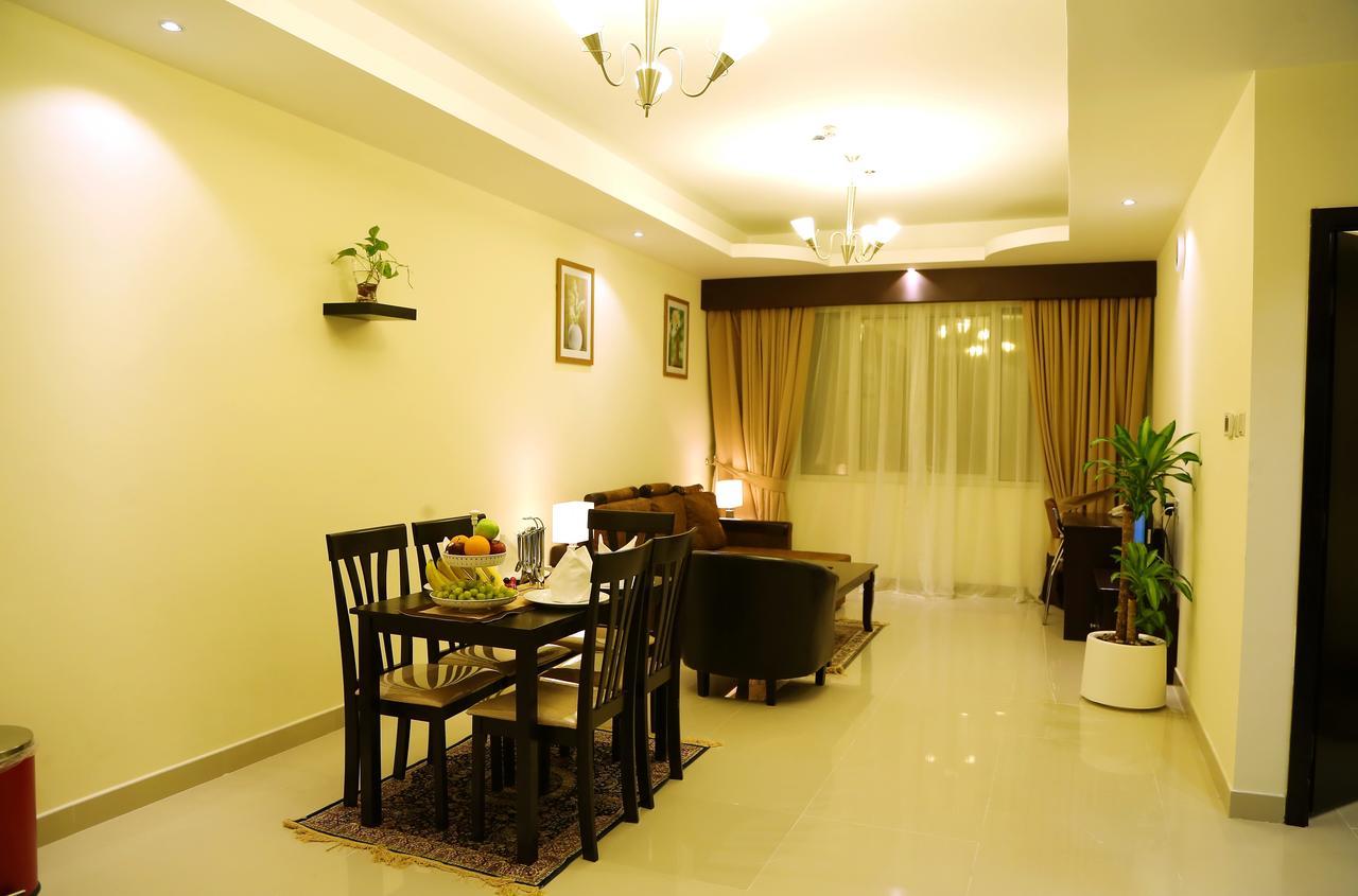 Travellers Hotel Apartment Dubai Exterior foto